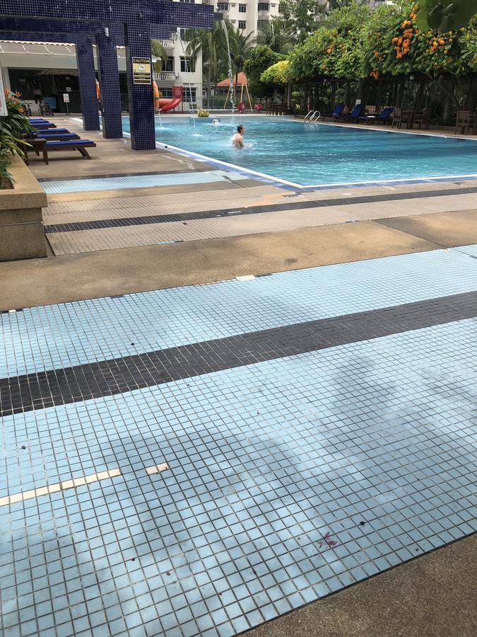 Private Water Chalet Port Dickson Bagian luar foto